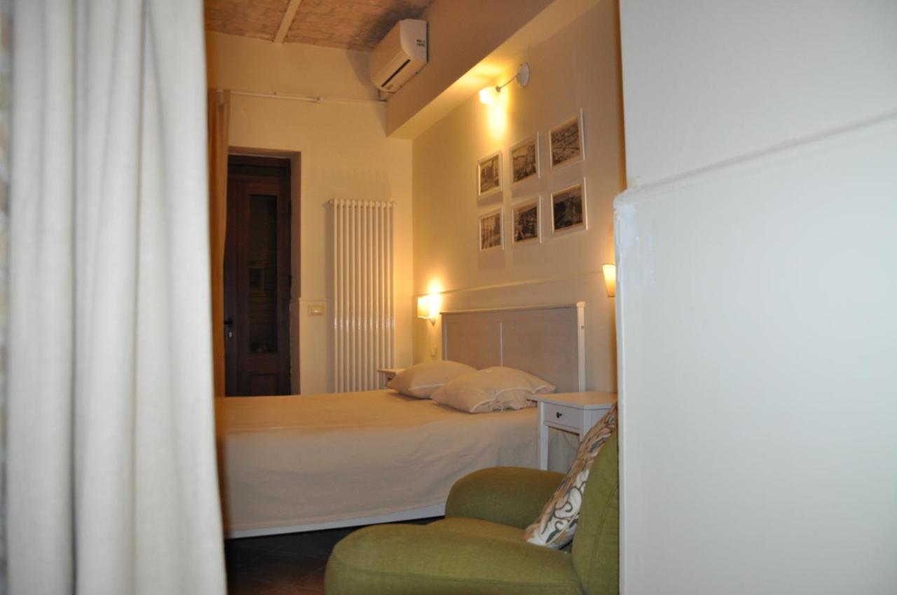 Bed And Breakfast Piazza Mercato Pescara Buitenkant foto