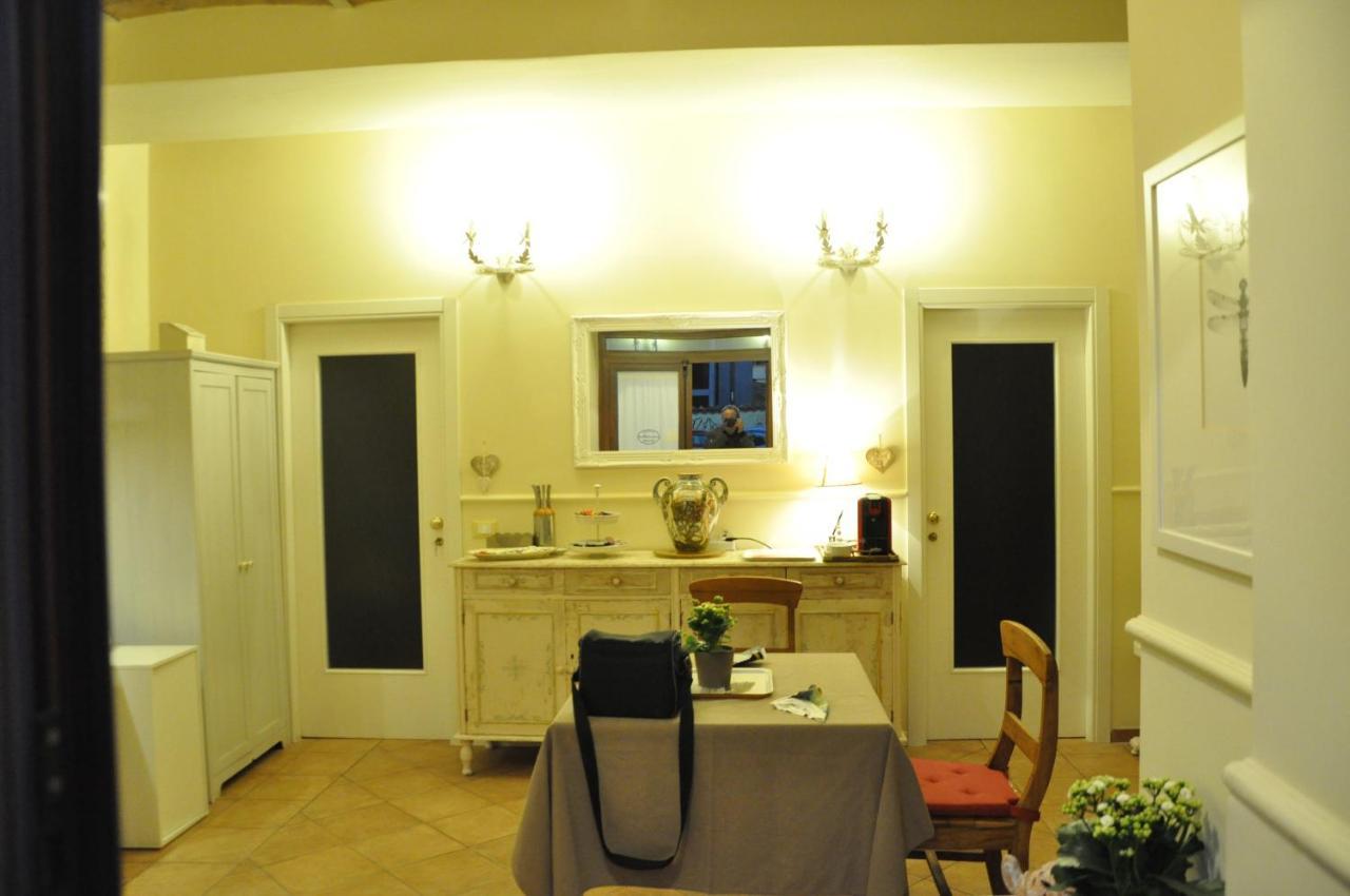 Bed And Breakfast Piazza Mercato Pescara Buitenkant foto