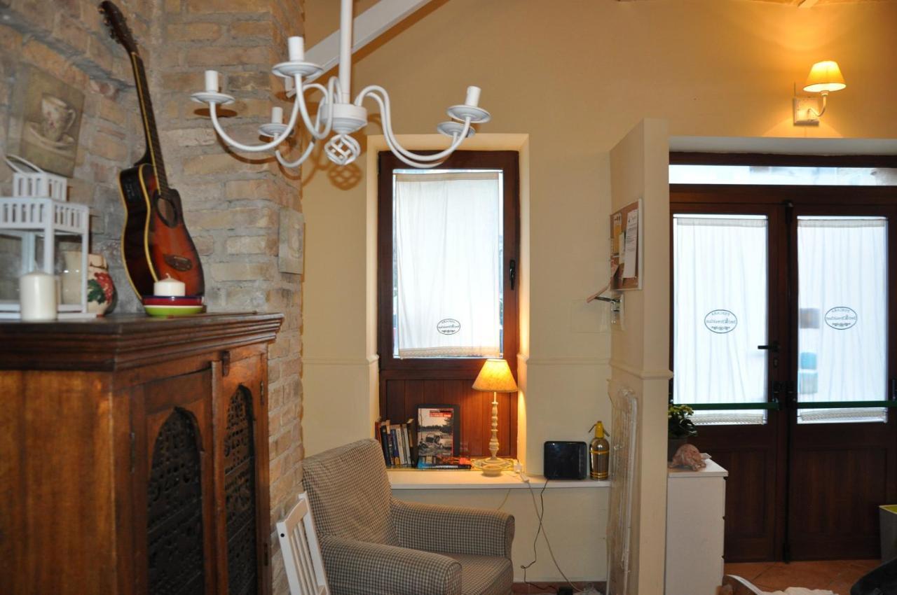 Bed And Breakfast Piazza Mercato Pescara Buitenkant foto